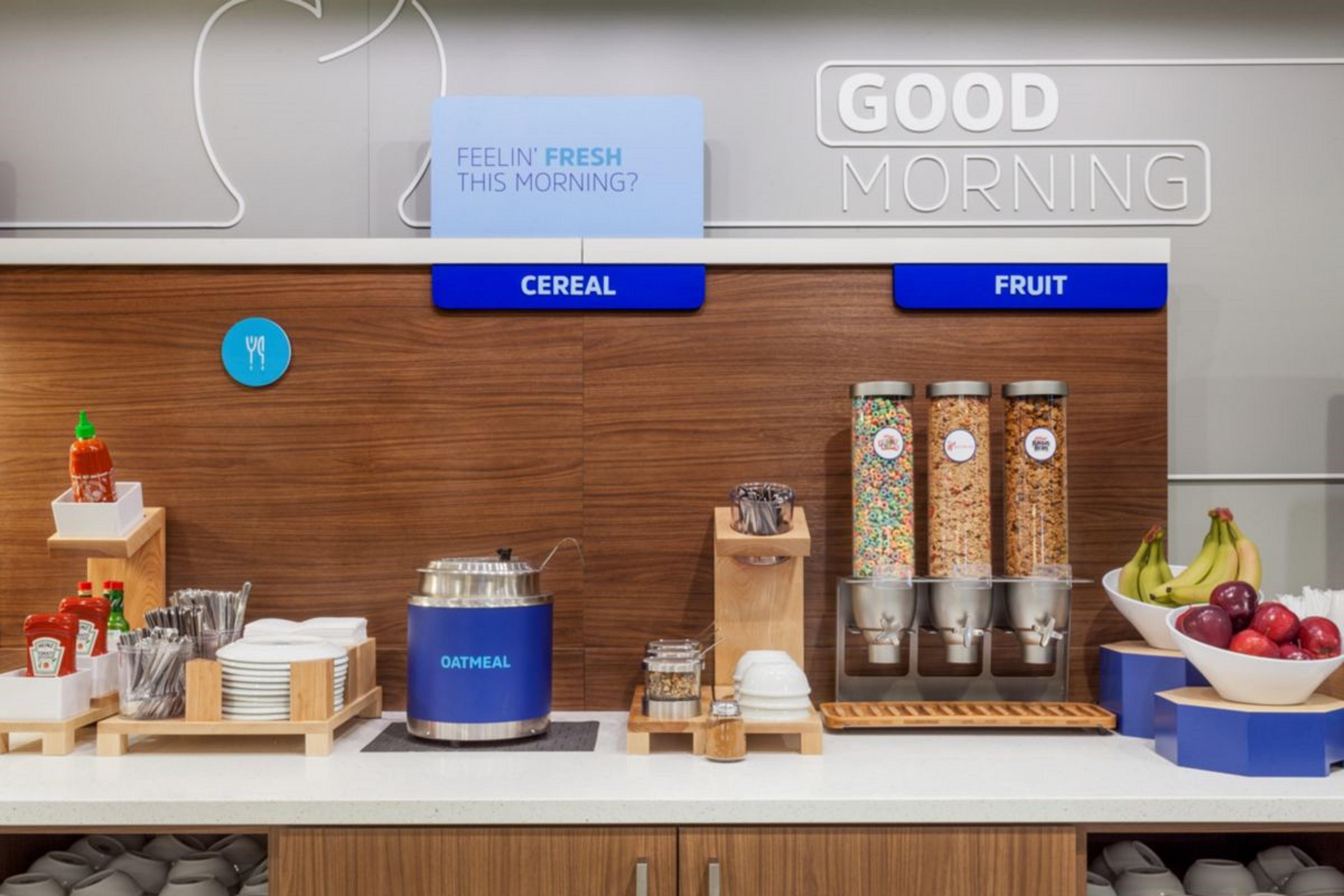 Holiday Inn Express & Suites - Lancaster - Mount Joy By Ihg Екстериор снимка