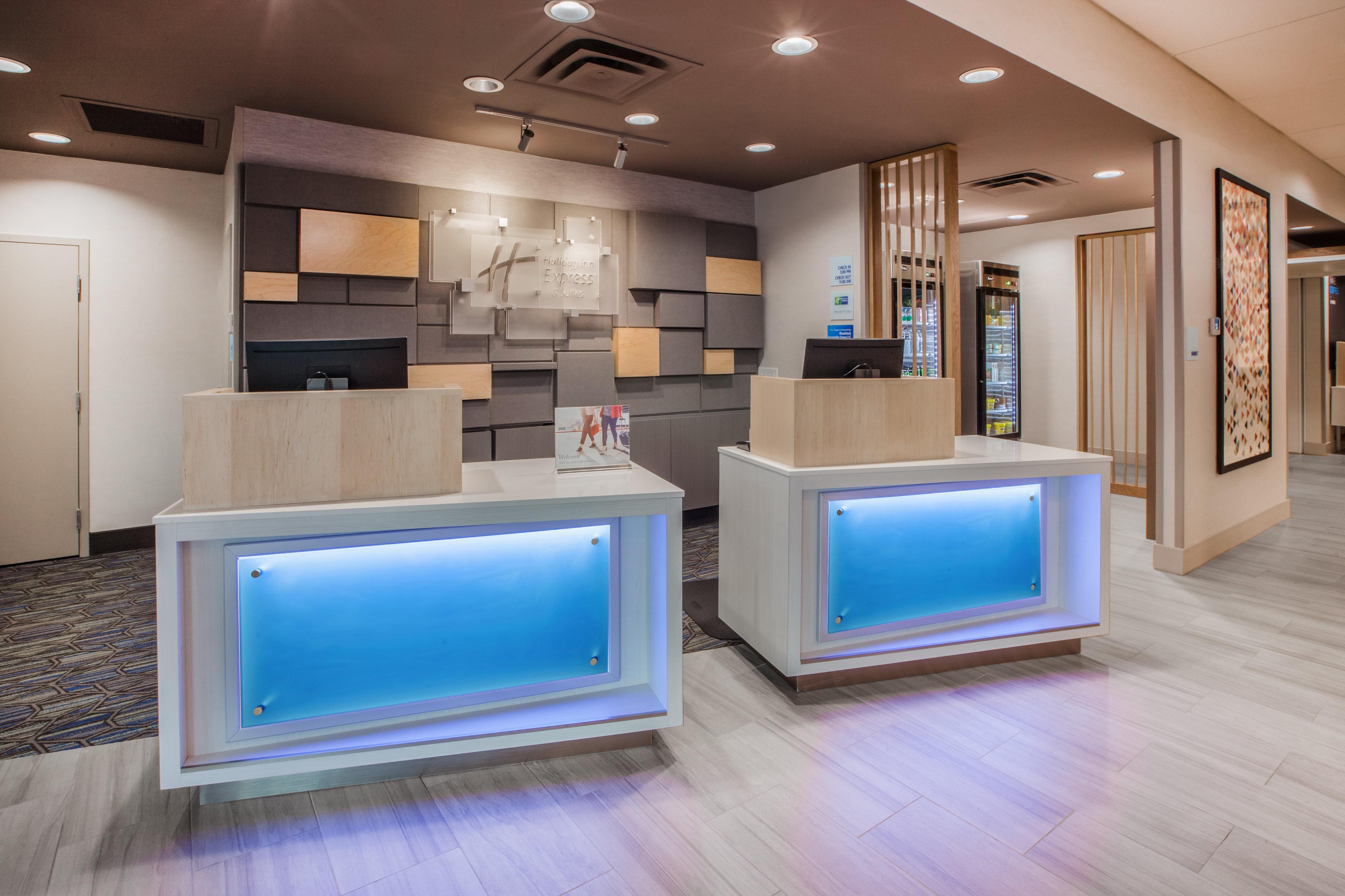 Holiday Inn Express & Suites - Lancaster - Mount Joy By Ihg Екстериор снимка