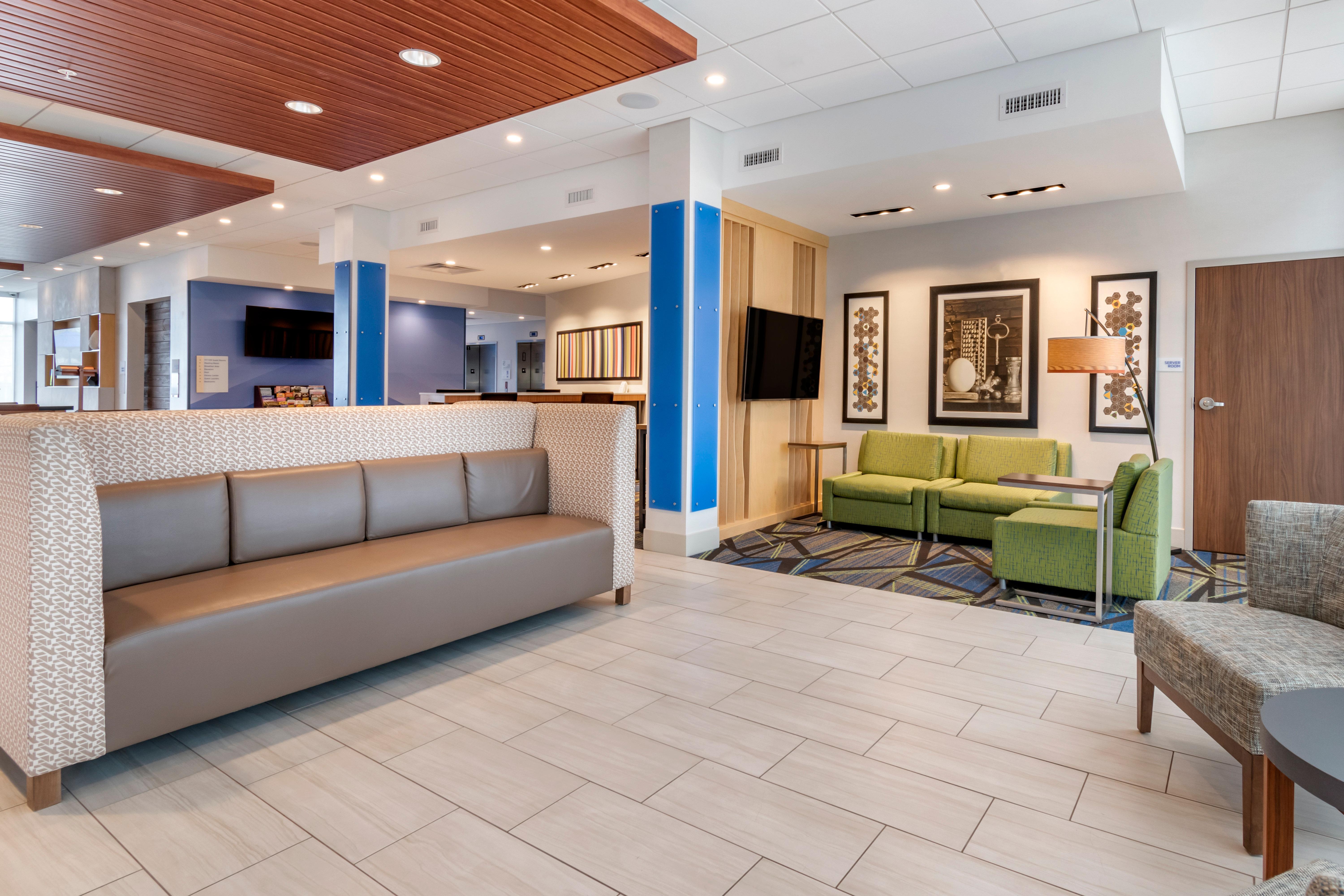 Holiday Inn Express & Suites - Lancaster - Mount Joy By Ihg Екстериор снимка