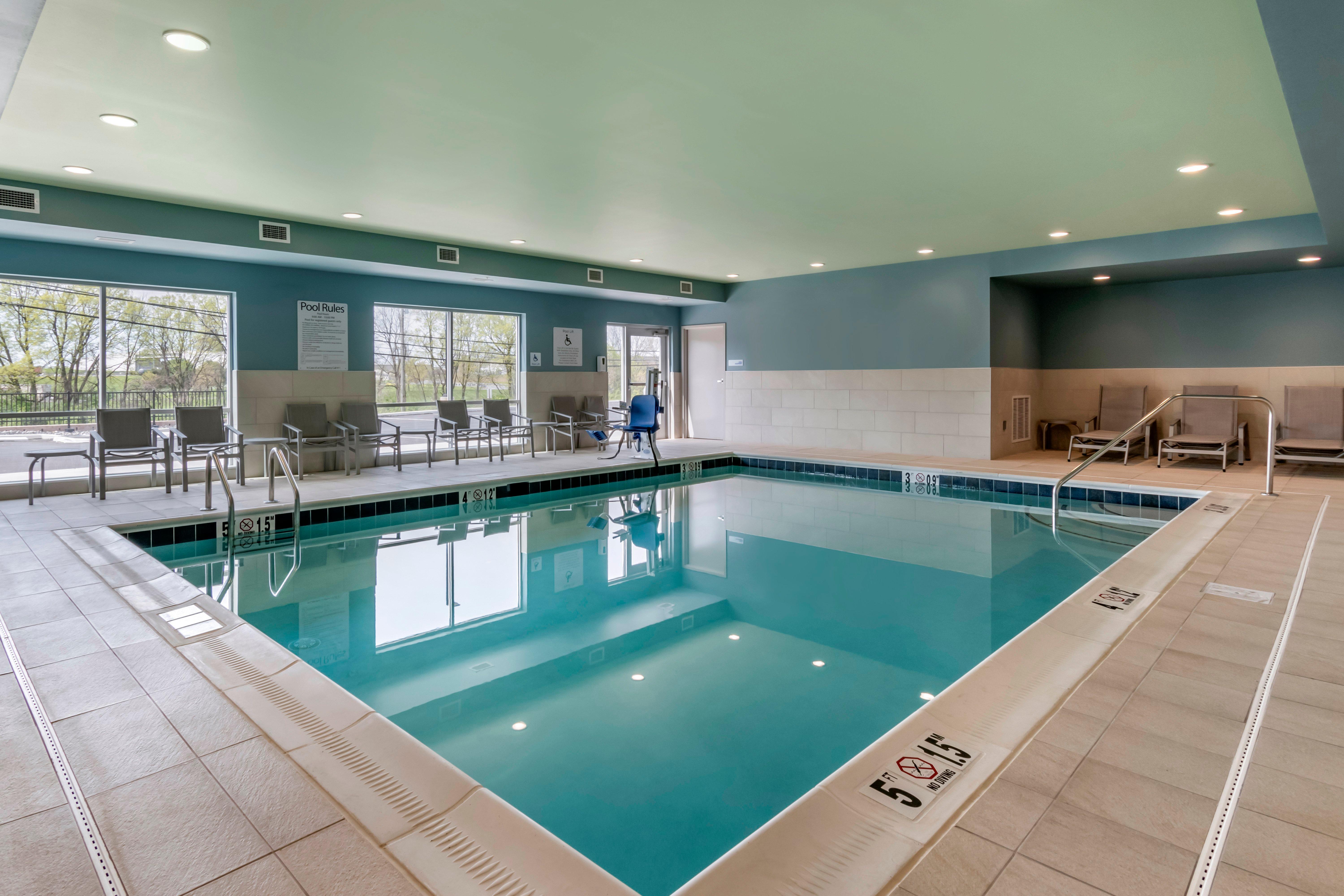 Holiday Inn Express & Suites - Lancaster - Mount Joy By Ihg Екстериор снимка